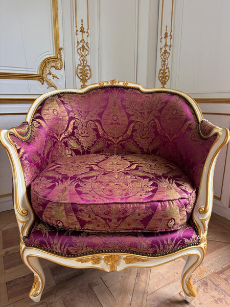 Louis XV Bergère with dramatic curve~