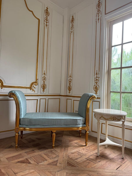 Louis XVI bench with sleek framework~