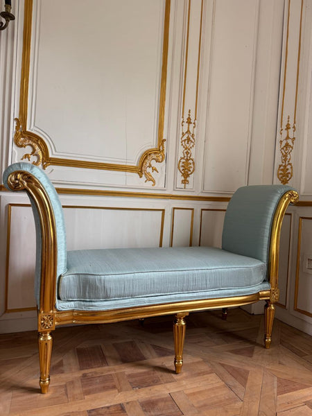 Louis XVI bench with sleek framework~