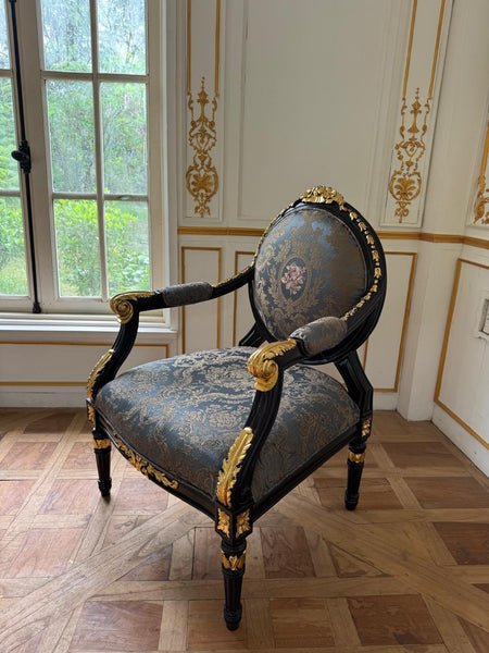 Louis XVI elegant fauteuil in black~