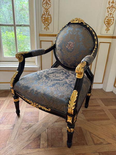 Louis XVI elegant fauteuil in black~