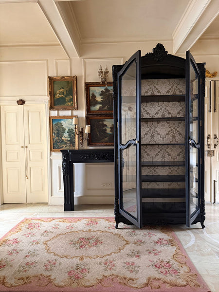 Louis XV elegant Armoire ~