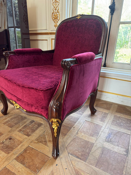 Louis XV classic Bergère in burgundy~