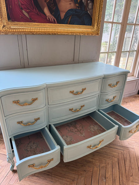 Elegant Louis XV Commode in powder blue~
