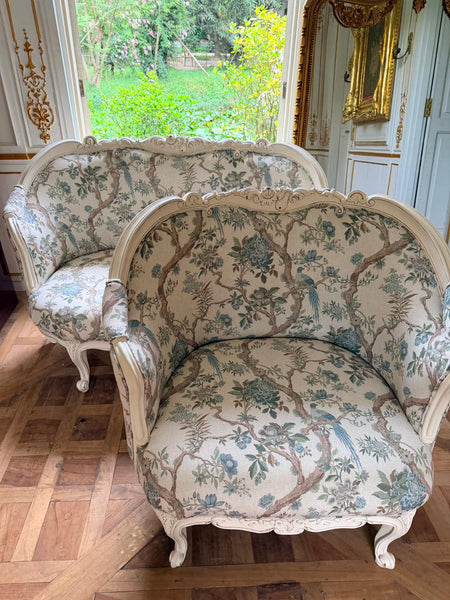 Single Bergère of superlative quality with naturalistic motifs inspired by Ceres~