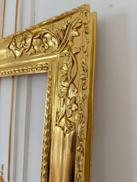 Louis XV elegant oversized frame~