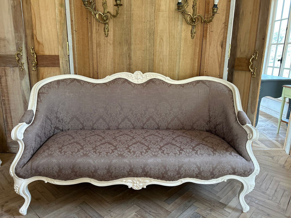 Louis XV Bergere in classic damask~