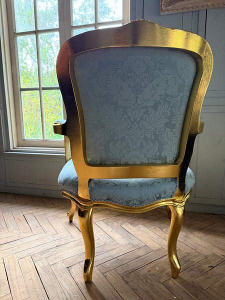 Classic Louis XV fauteuil in damask~