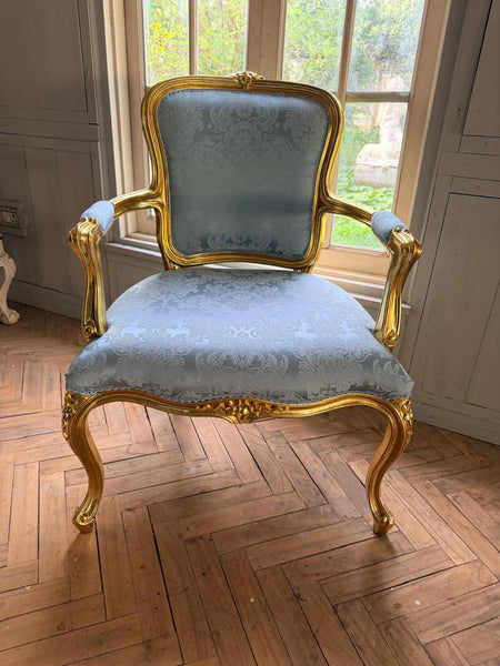 Classic Louis XV fauteuil in damask~