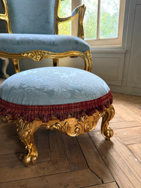 Surreal Louis XV tabouret/ footrest~