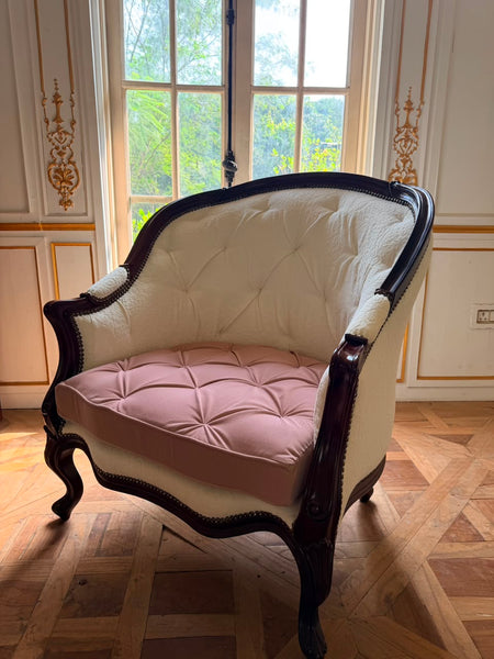 Louis XV Bergère with beautiful silhouette~