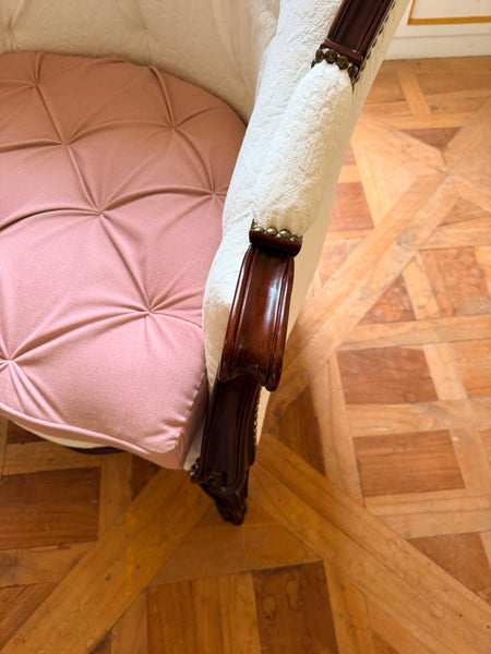 Louis XV Bergère with beautiful silhouette~