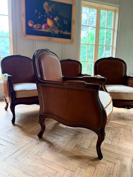 Louis XV Bergère in deep walnut~