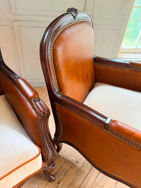 Louis XV Bergère in deep walnut~