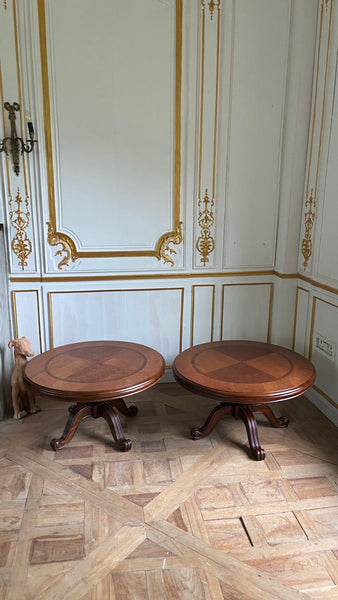 Petite Louis XV table~