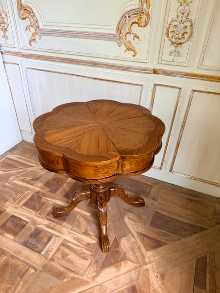 Scalloped petite table~