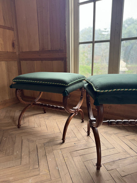 Elegant Window Bench~