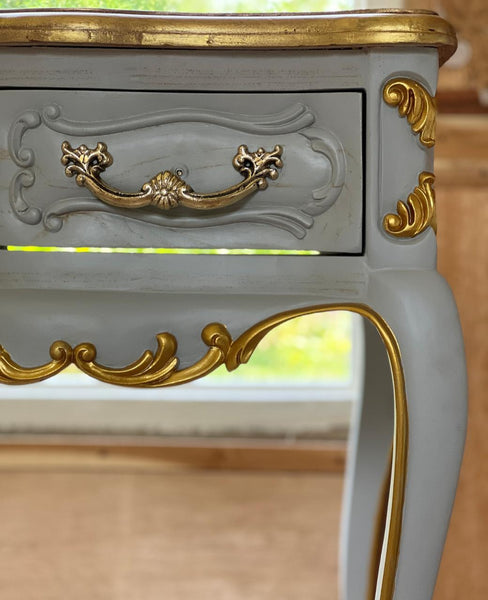 Louis XV desk/ bureau plat