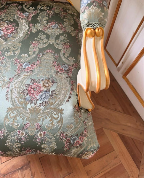 Classic Louis XV fauteuil and ottoman set~