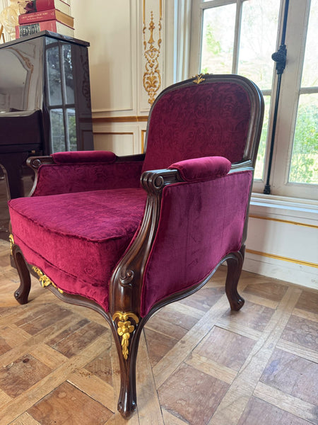 Louis XV classic Bergère in burgundy~