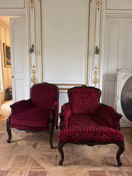 Louis XV elegant armchair~