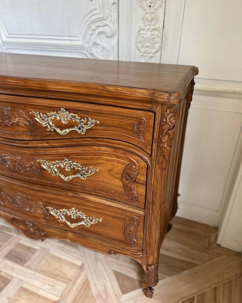 Classic Louis XV commode with custom rococo hardware