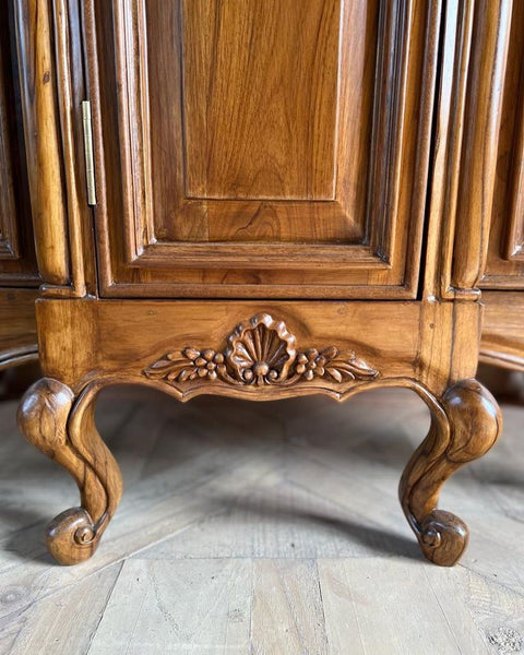 Mini-credenza cabinet in classic rococo