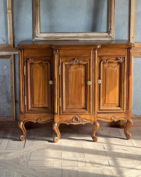 Mini-credenza cabinet in classic rococo