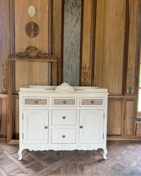 Credenza with stunning rococo cartouche