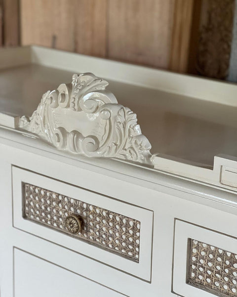 Credenza with stunning rococo cartouche