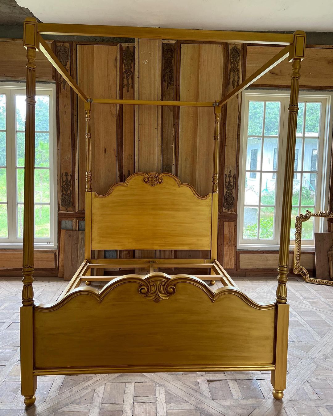 Water-lily bed of mughal features