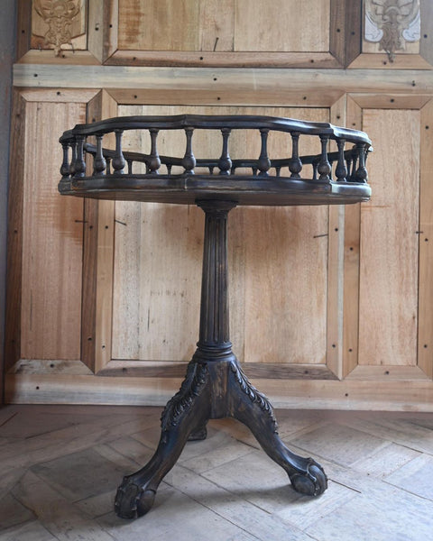 Regency-style wine table with gallery rails