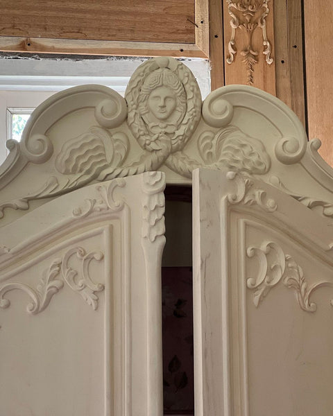 Rococo armoire with Apollo or Hera