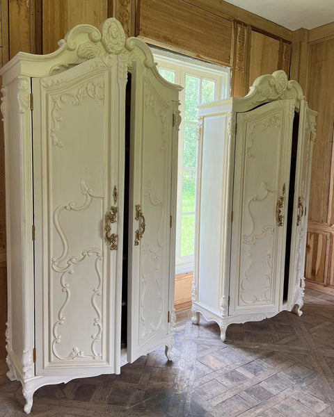Rococo armoire with Apollo or Hera