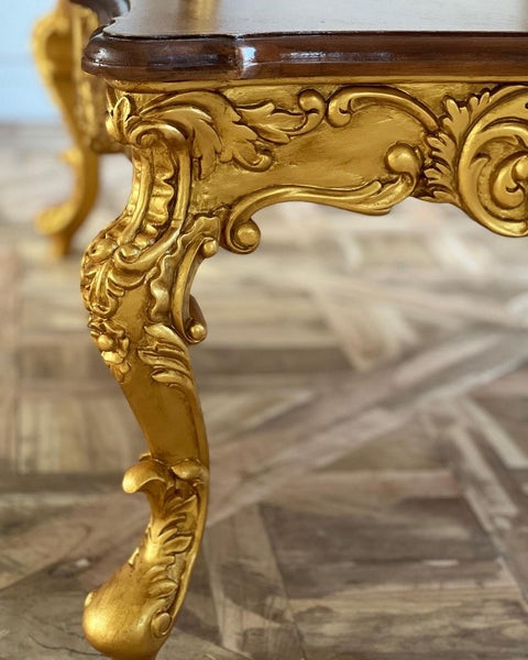 Rococo centre table with fleur de lis