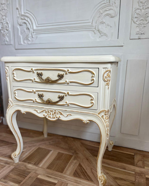 Louis XV side table with exuberant scrolls