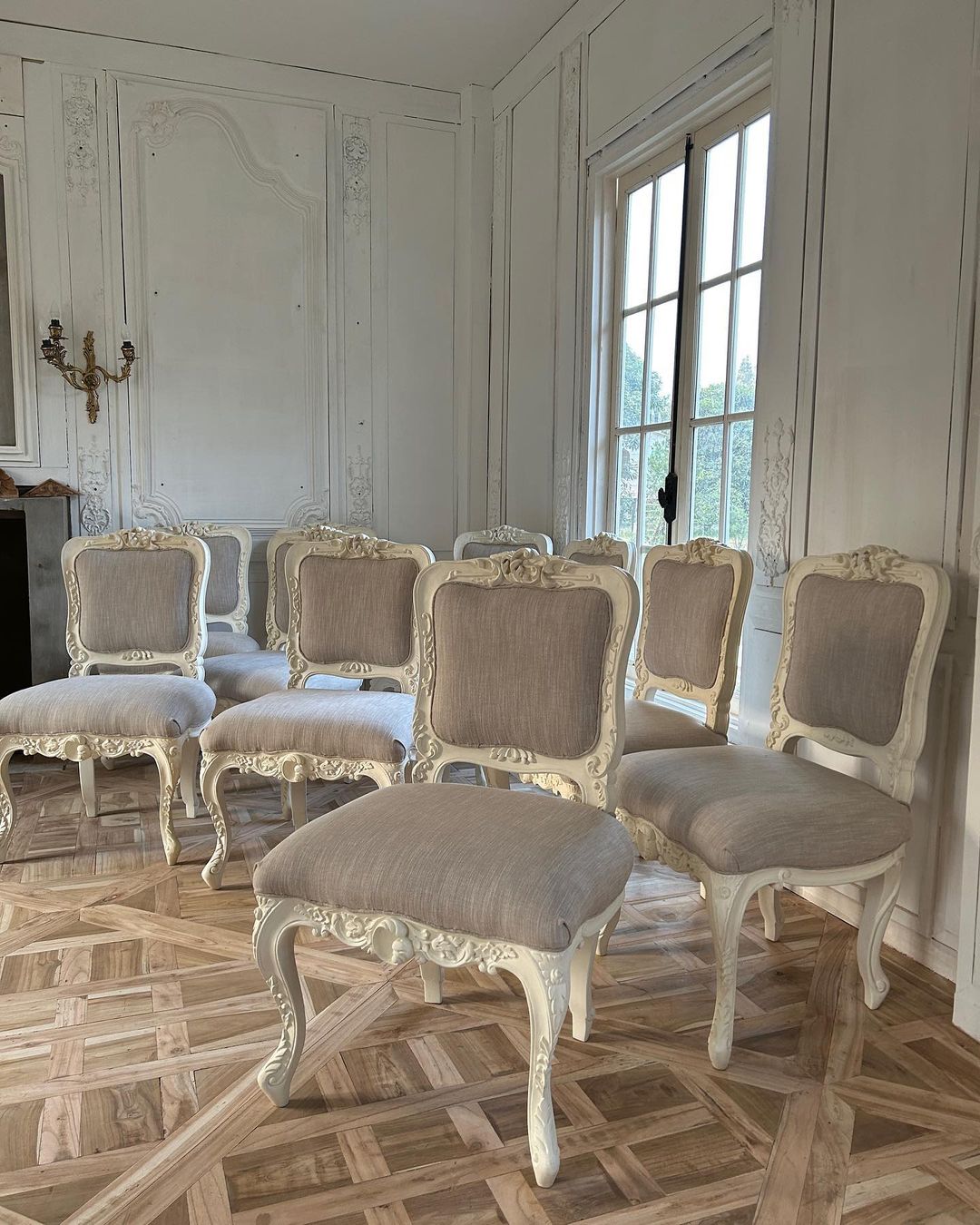 Rococo dining side chairs with intense carvings