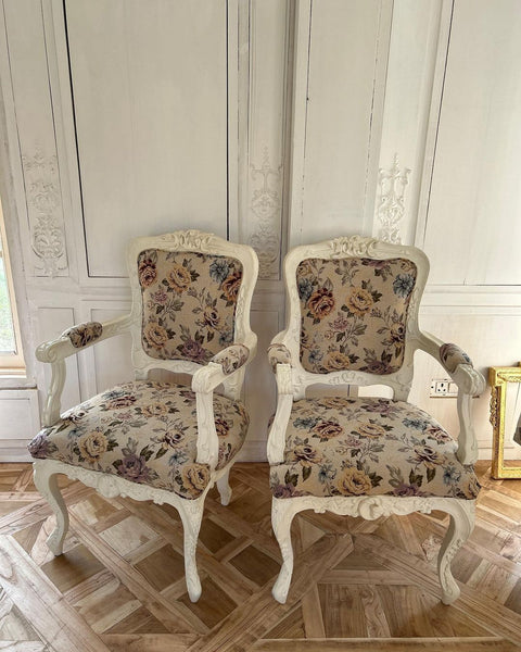 Rococo dining armchairs with intense carvings
