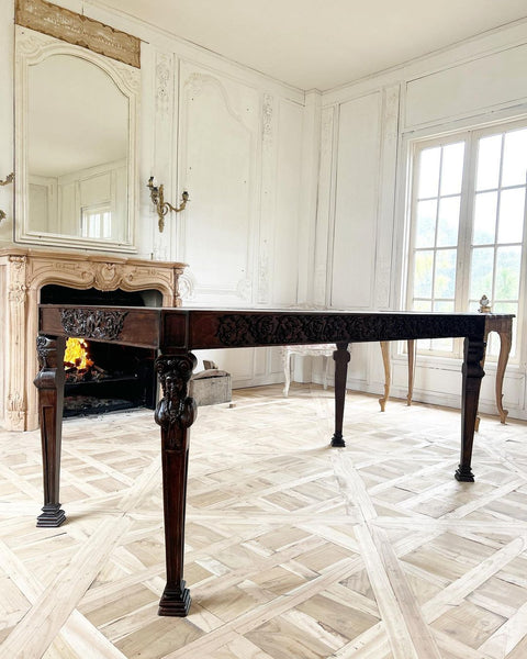Dining table with caryatids