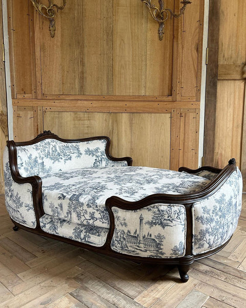 Duchesse pour les quadrupèdes, larger size/ Dog Bed