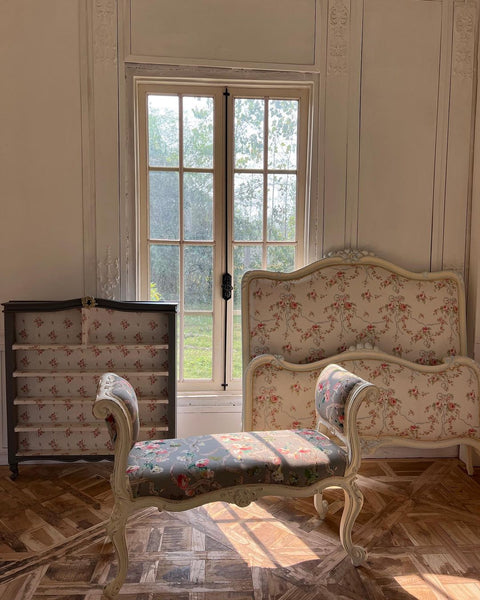 Louis XV upholstered bed
