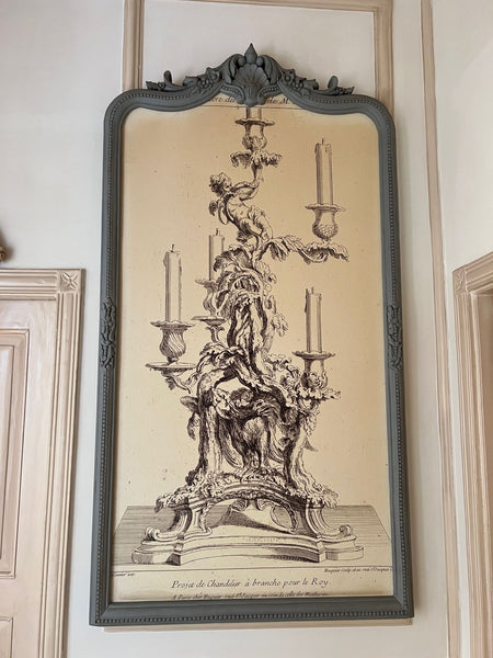 Louis Philippe style transitional frame