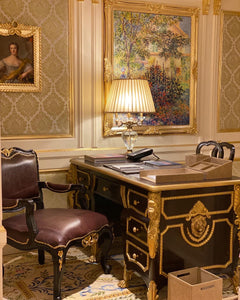 Desk / directoire of Louis XV opulence