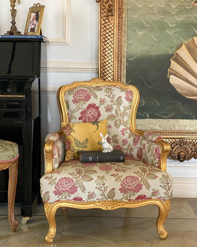 Pair of Louis XV bergère with elegant silhouette