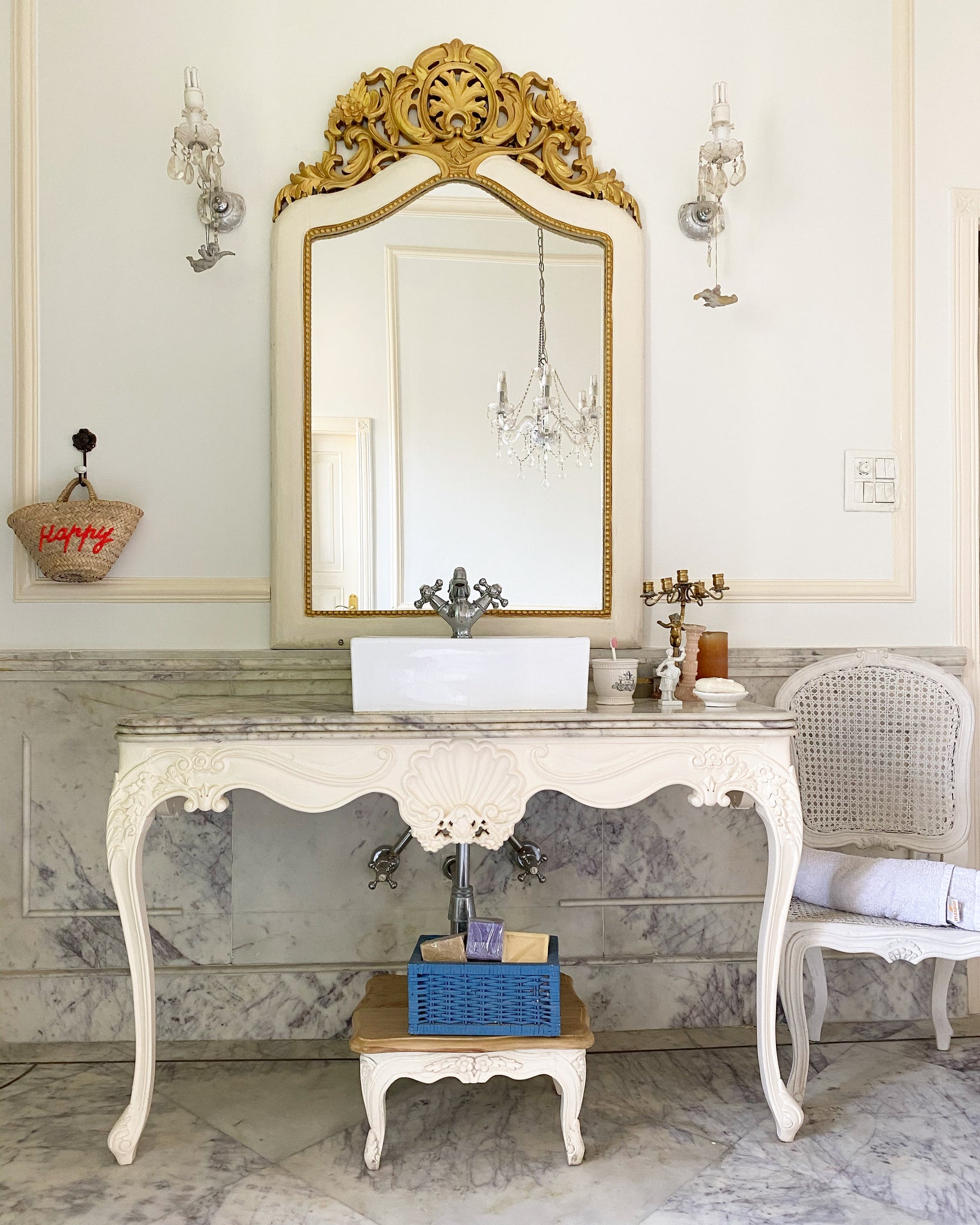 Sleek console of Louis XV elegance