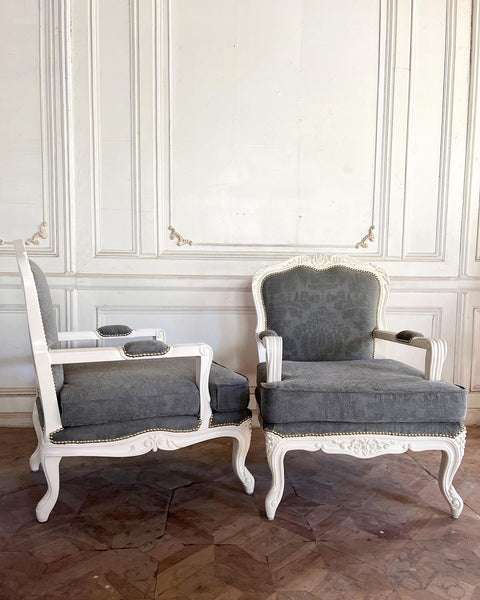 Louis XV fauteuil a la Reine