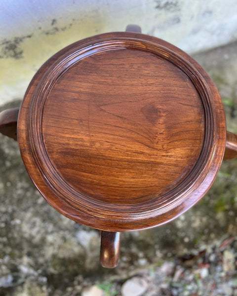 Petite wine stand in chinoiserie