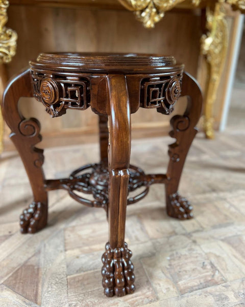 Petite wine stand in chinoiserie