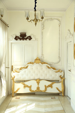 The Italian baroque bed