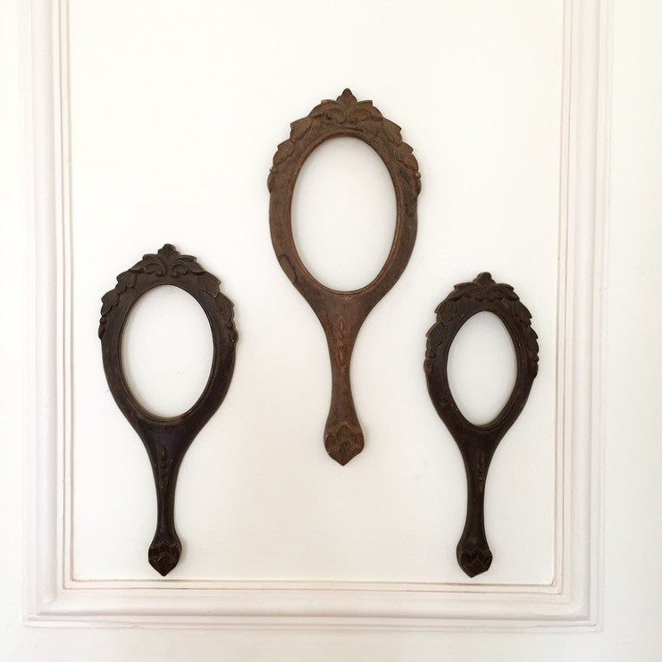 Frames inspired by fables